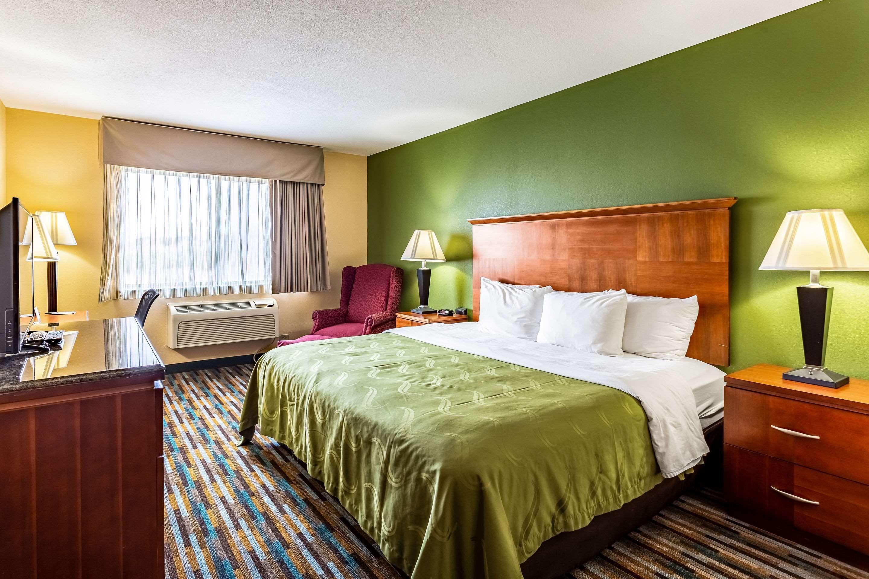 Quality Inn Los Lunas Экстерьер фото