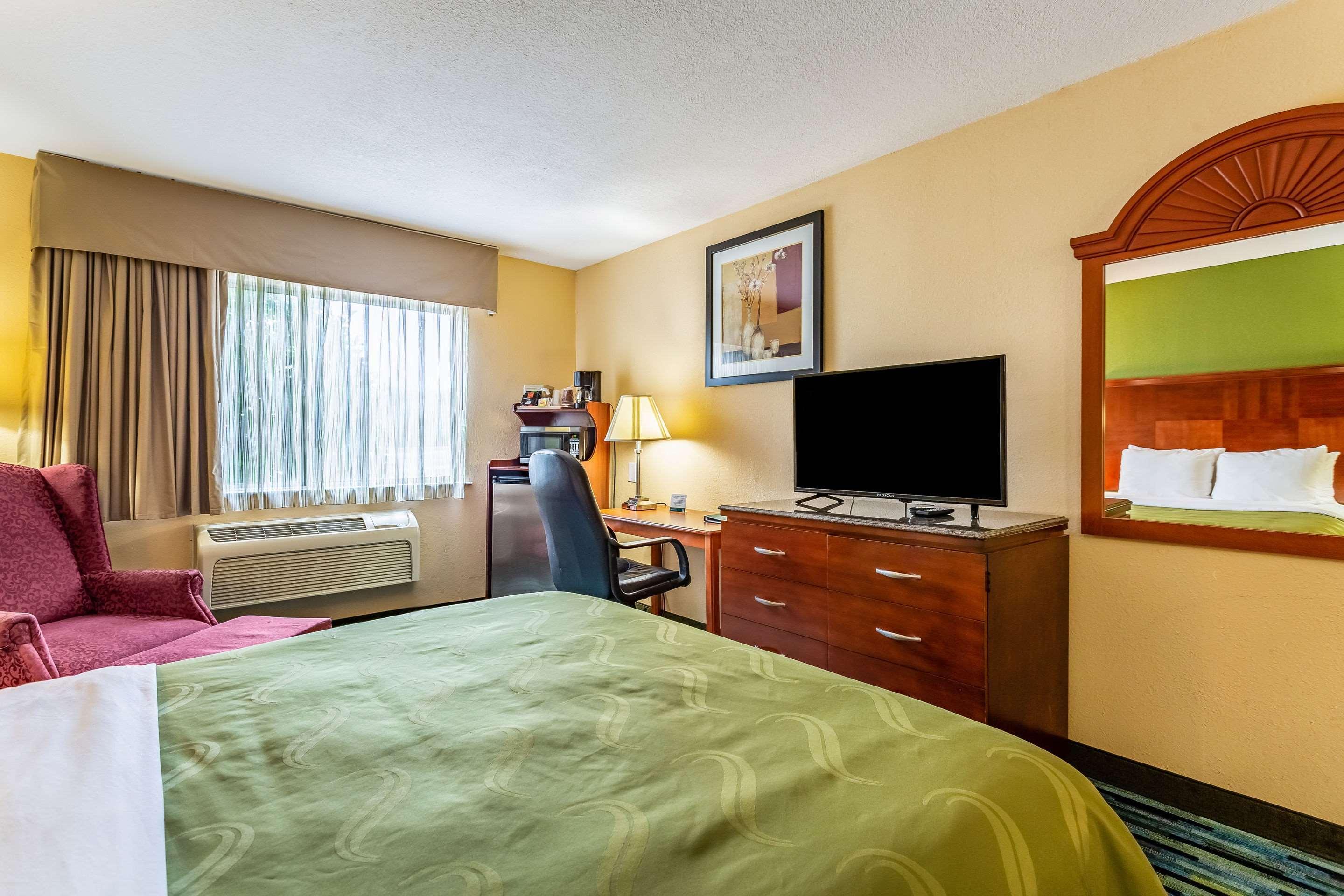 Quality Inn Los Lunas Экстерьер фото